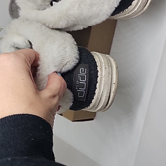 Hey Dude Wendy Fold Boot in Women's Size 9 - Picture 5 of 8